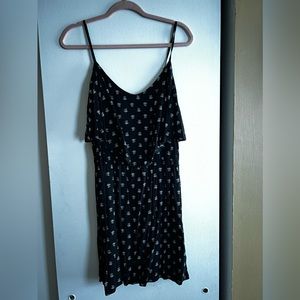 Size medium old navy swing dress with ruffled top